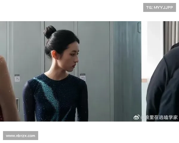 张子枫新片头型封神!花漾少女杀人事件热映,骨相美学引爆全网 张子枫新片头型封神!花漾少女杀人事件热映,骨相美学引爆全网